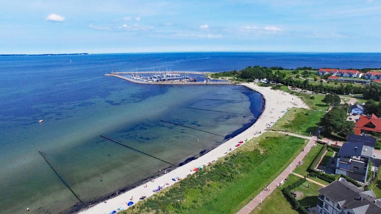 Ferienhaus Emmely Nur Wenige Gehminuten Zum Strand Ruhig Glowe Zewnętrze zdjęcie