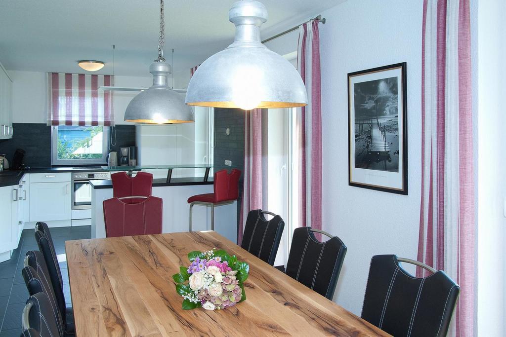 Ferienhaus Emmely Nur Wenige Gehminuten Zum Strand Ruhig Glowe Zewnętrze zdjęcie